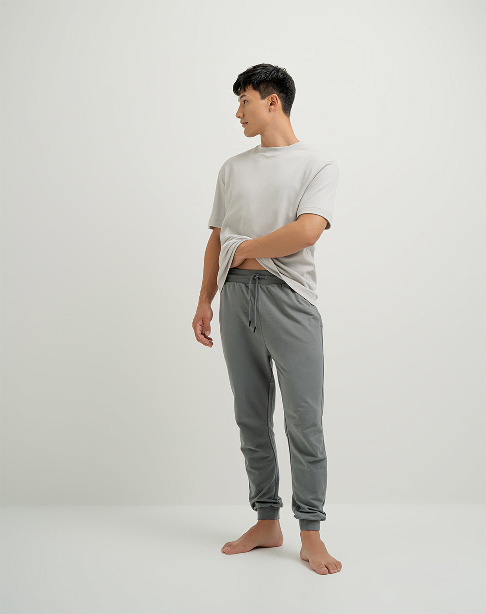 Jogger relaxed fit tiro medio gris