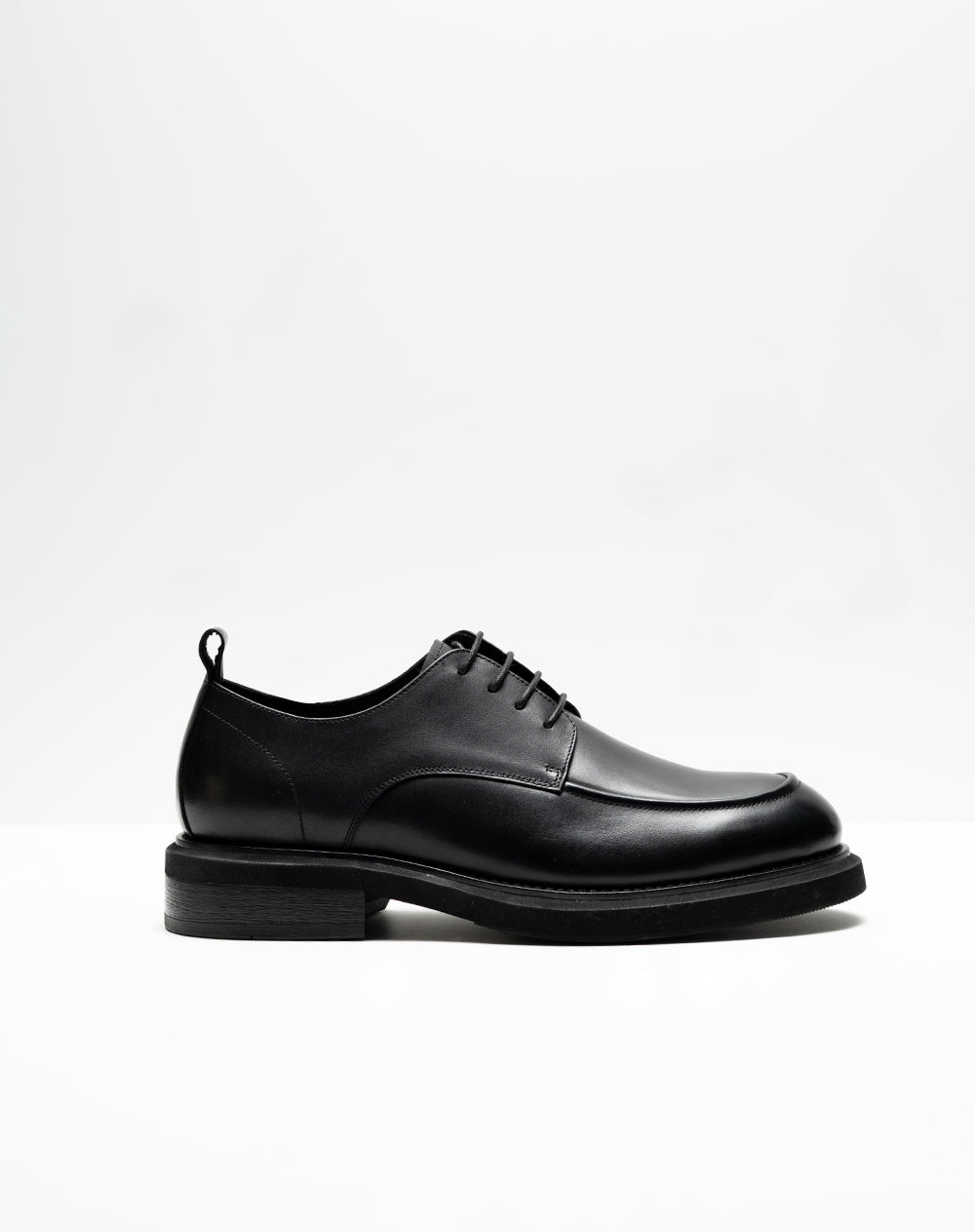 Zapatos oxford en cuero negro