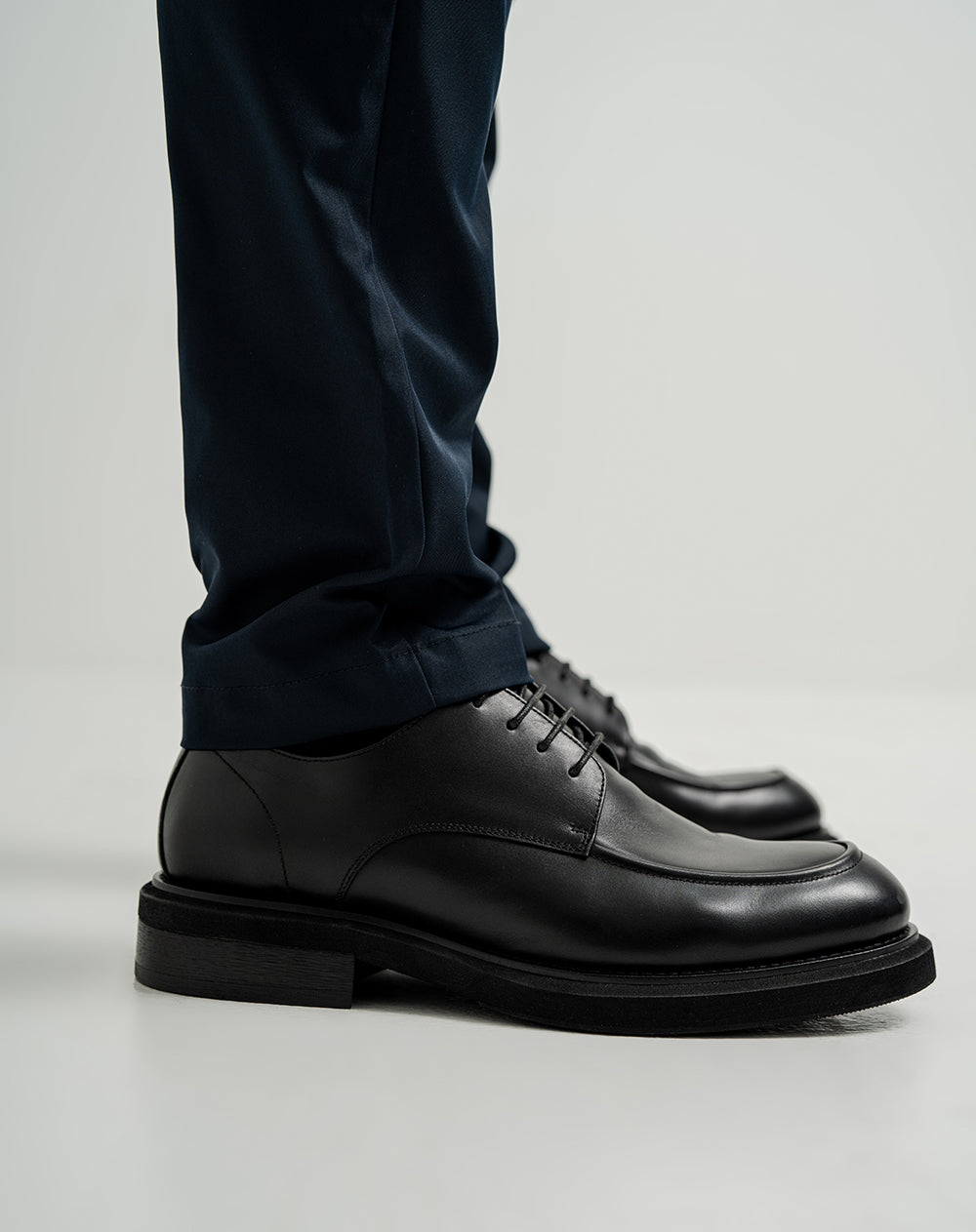 Zapatos oxford en cuero negro