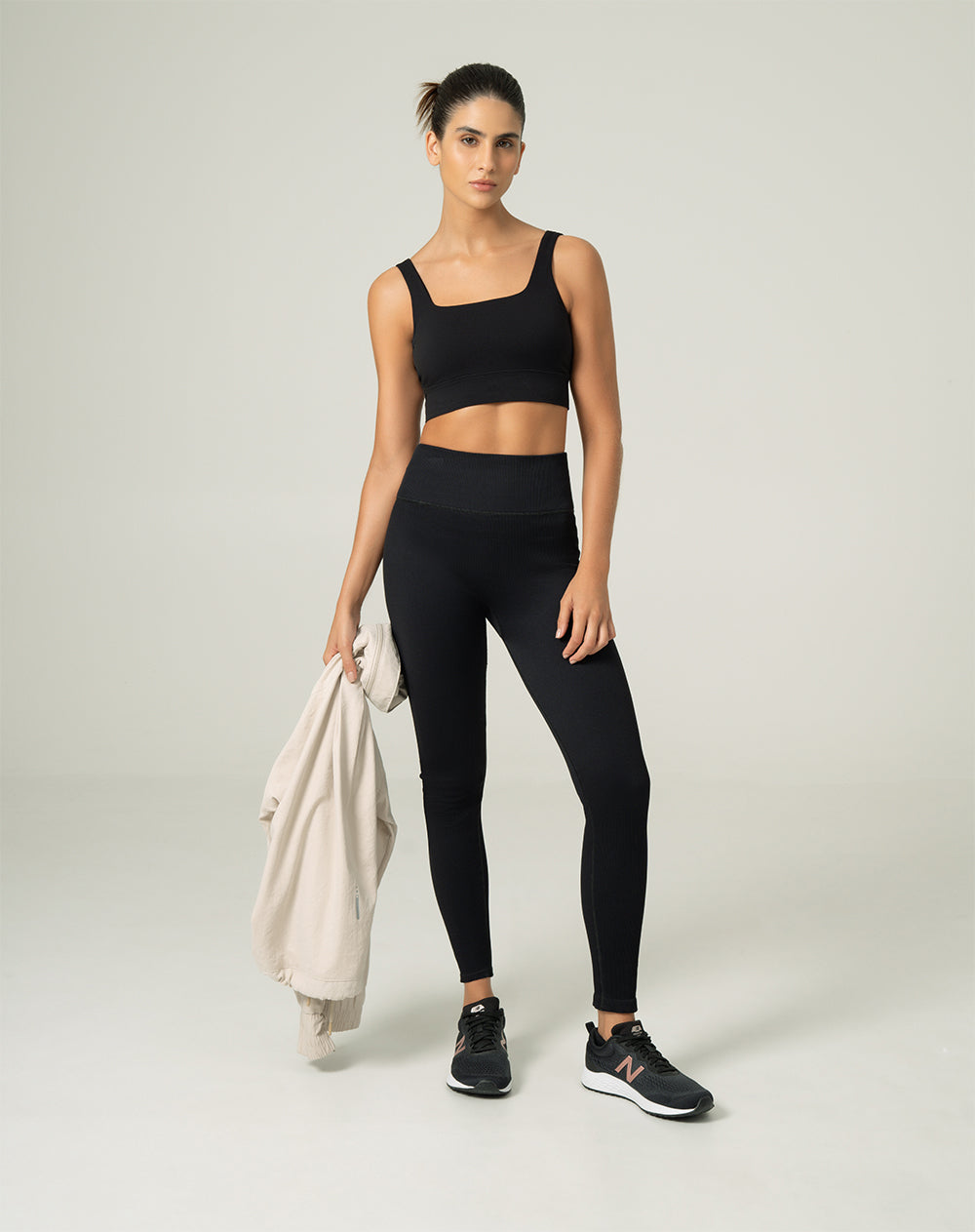 Legging sin costuras con control de abdomen negro