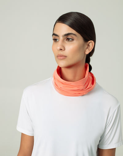 Cuello naranja