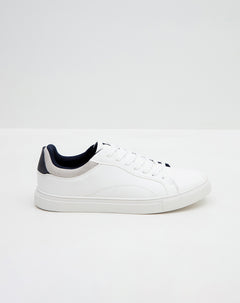 Tenis blancos