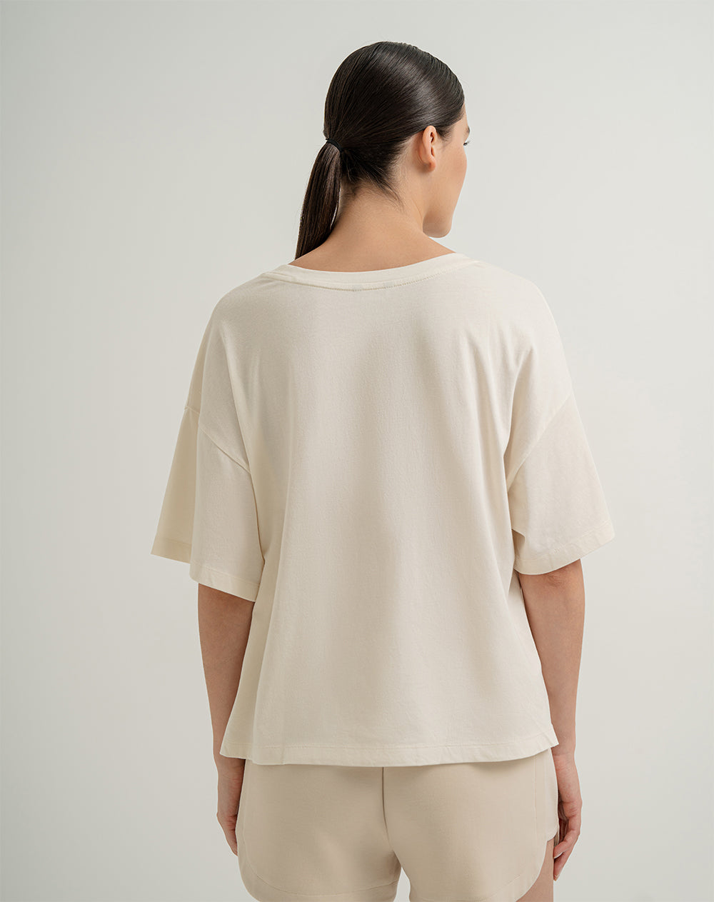 Camiseta relaxed fit manga corta avena