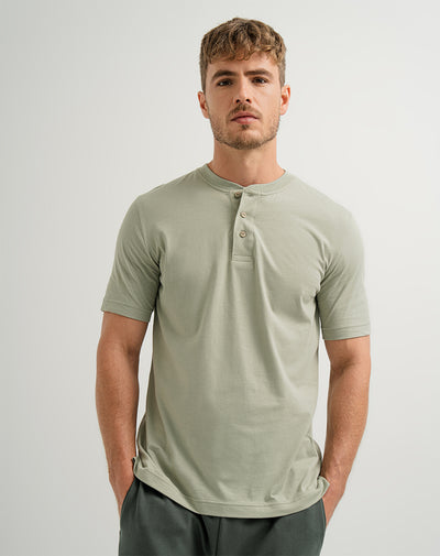 Camiseta regular fit manga corta verde