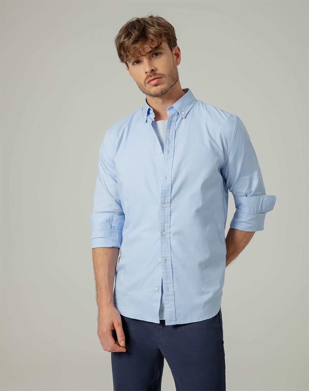 Camisa regular fit manga larga azul