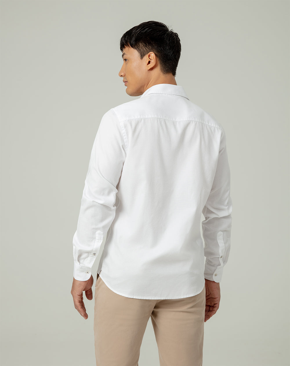 Camisa regular fit manga larga blanca