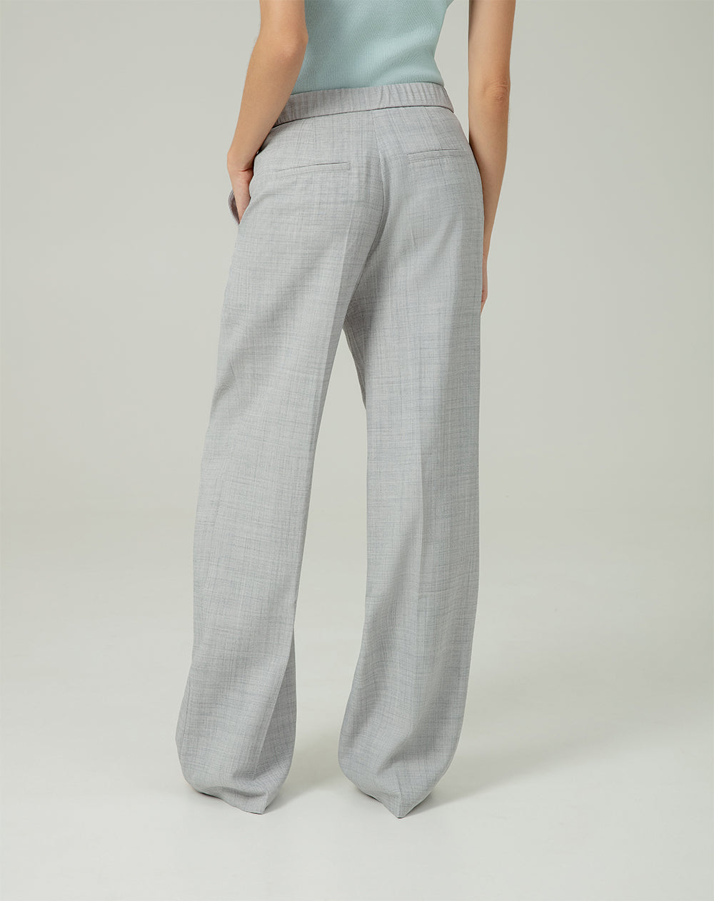 Pantalón loose fit tiro alto gris