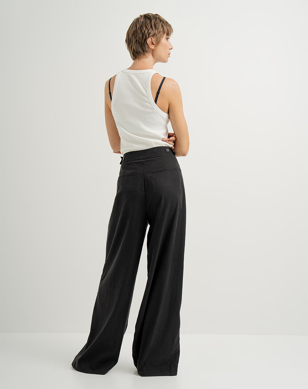 Pantalón loose fit tiro alto negro