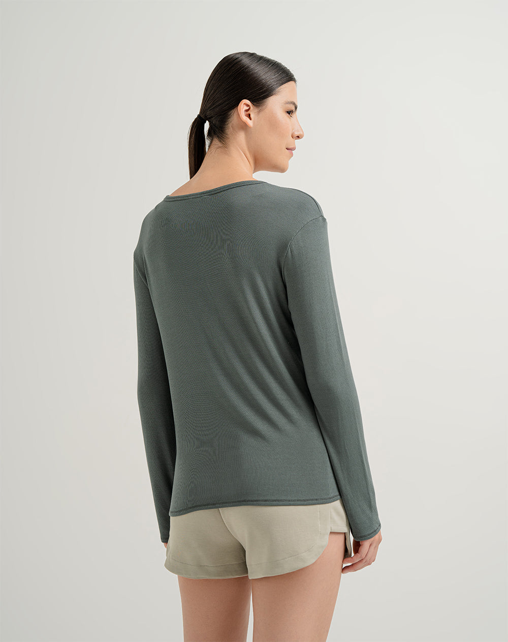 Camiseta relaxed fit manga larga verde