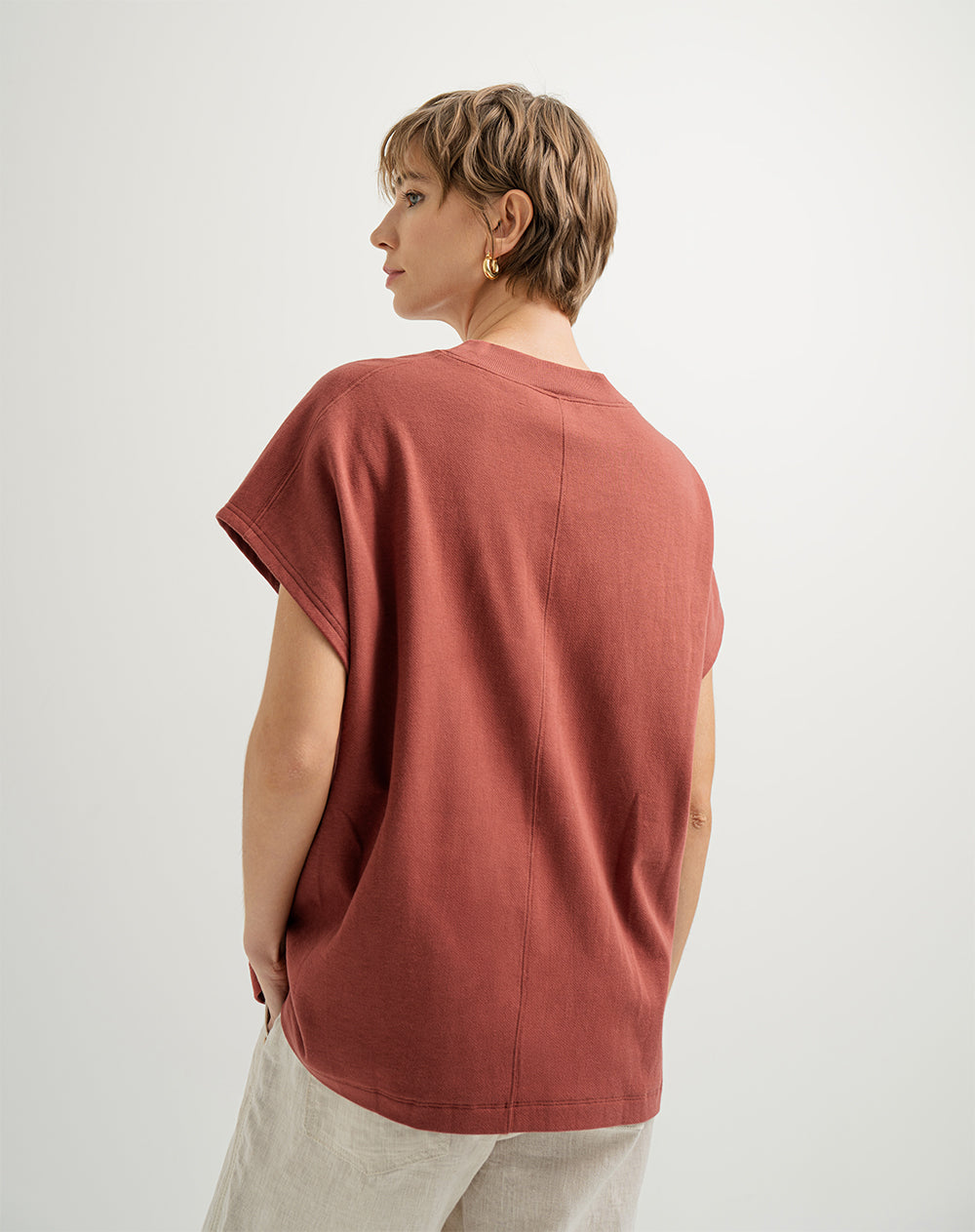 Camiseta oversized fit manga corta terracota