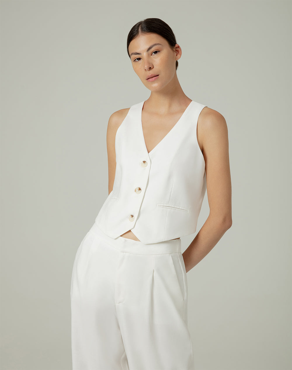 Blanco ropa de mujer sale