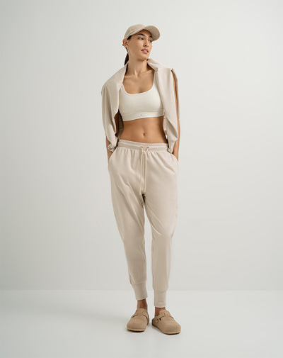 Pantalón regular fit tiro alto khaki