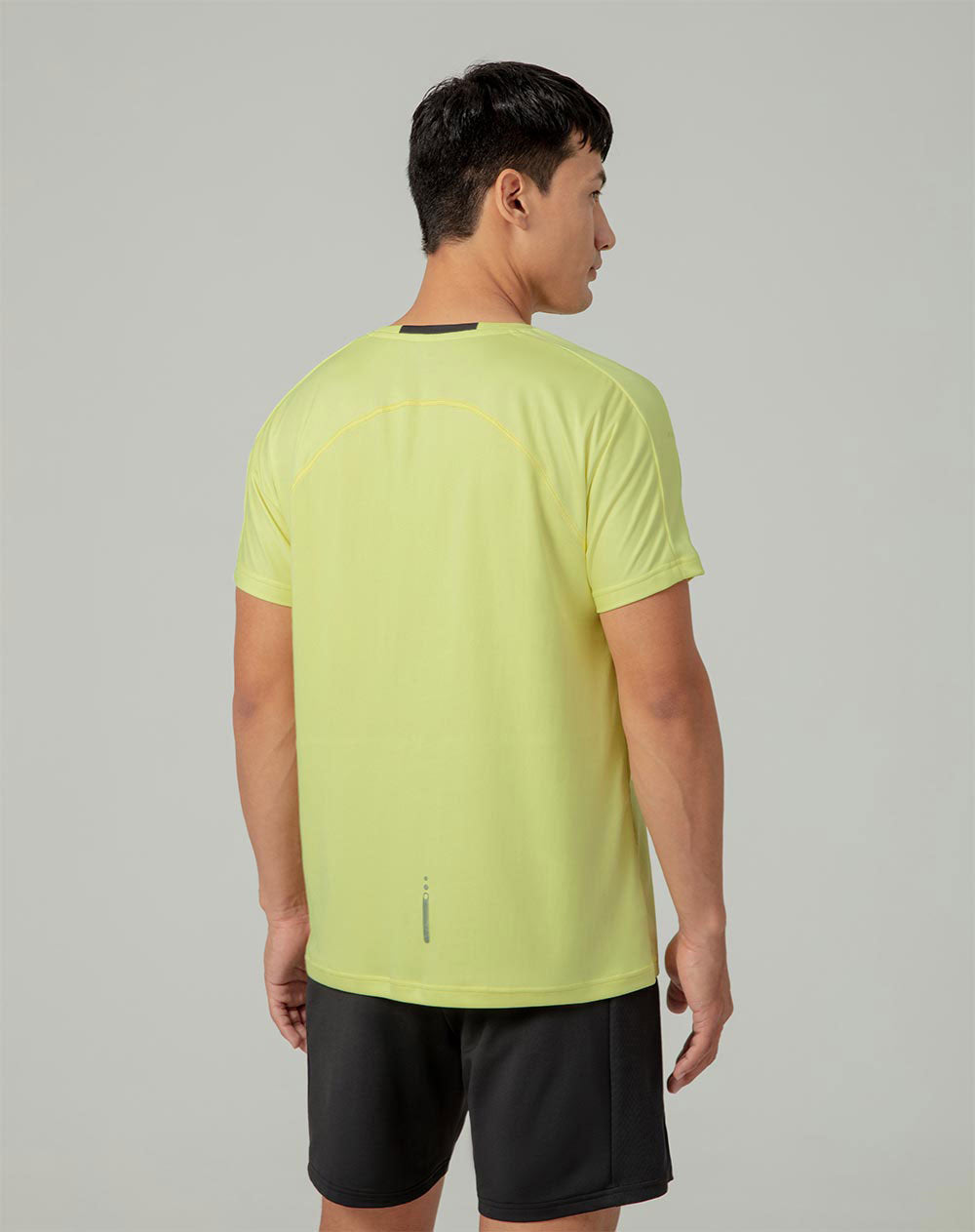 Camiseta regular fit manga corta verde