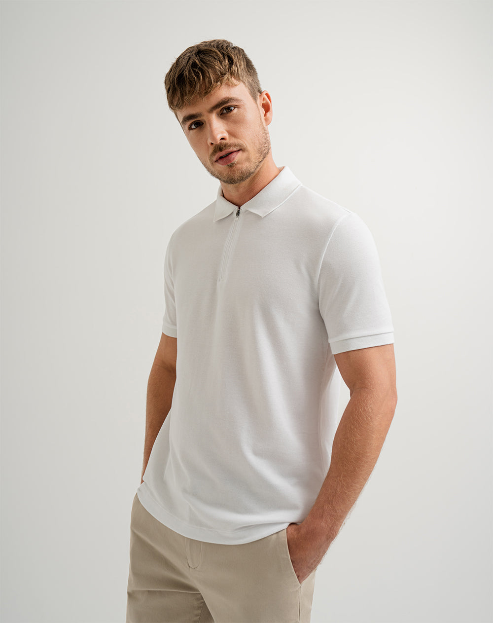 Polo regular fit blanca