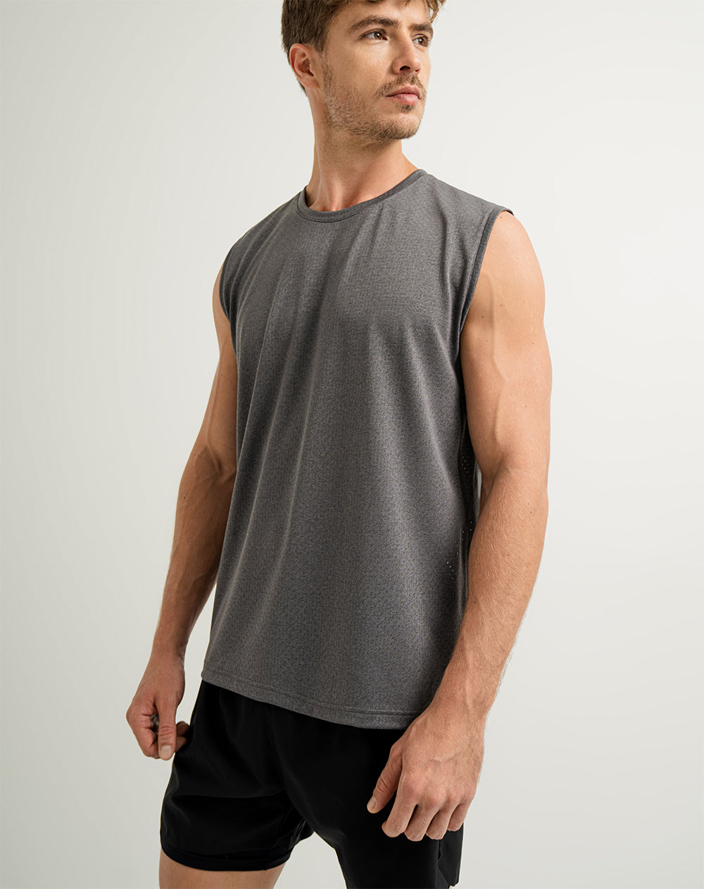 Camiseta regular fit gris