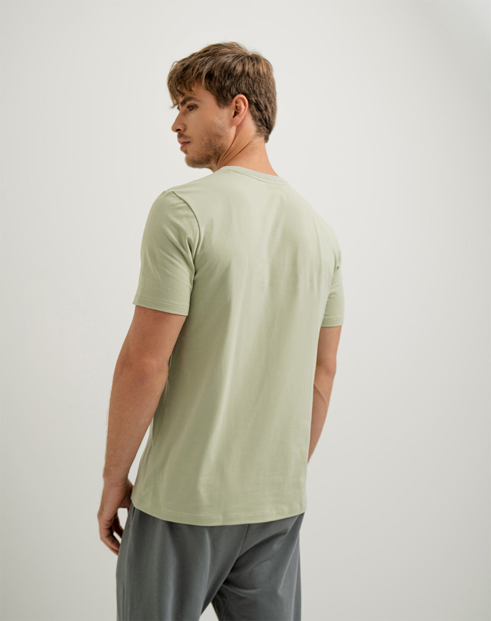 Camiseta slim fit manga corta verde