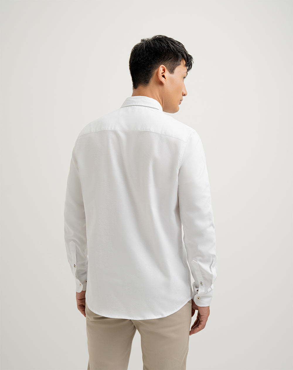Camisa regular fit manga larga blanca
