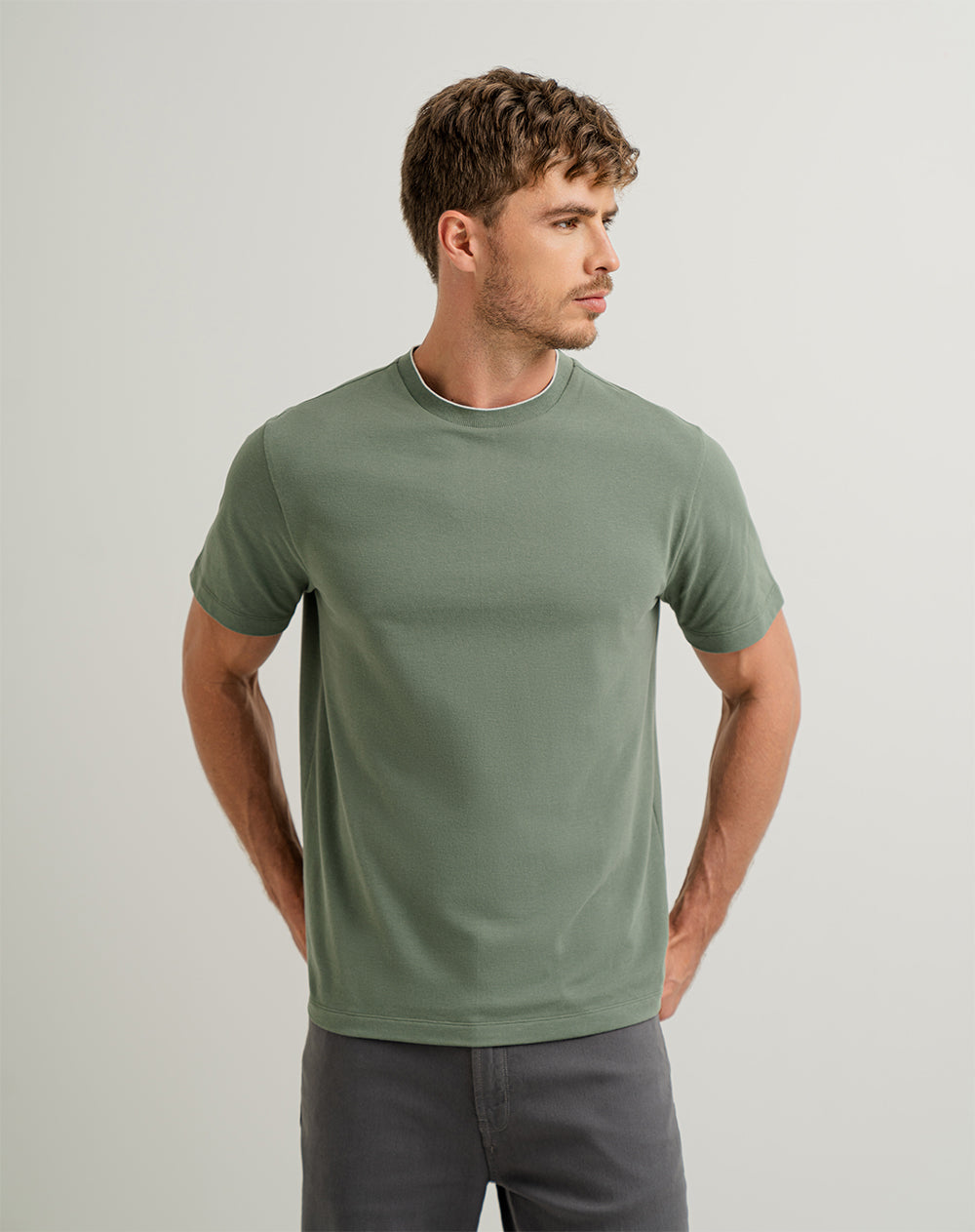 Camiseta regular fit manga corta verde