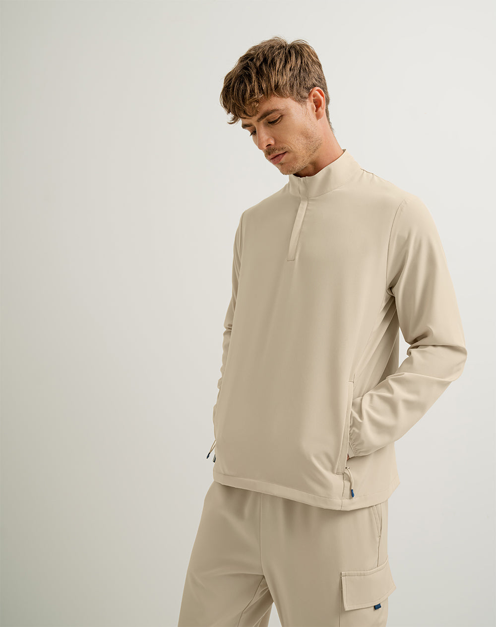 Buzo regular fit khaki