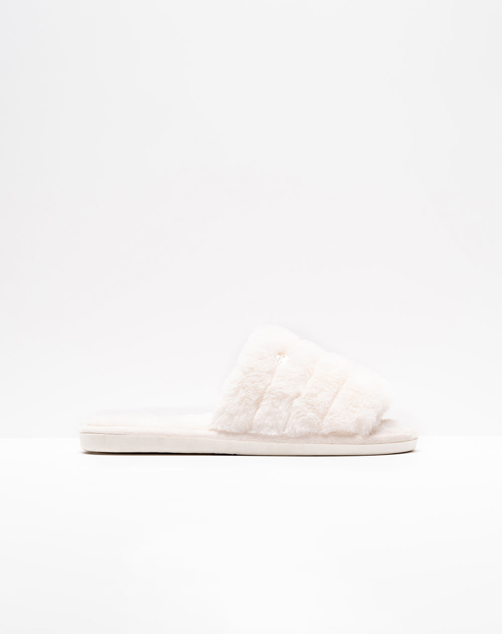 Pantuflas beige